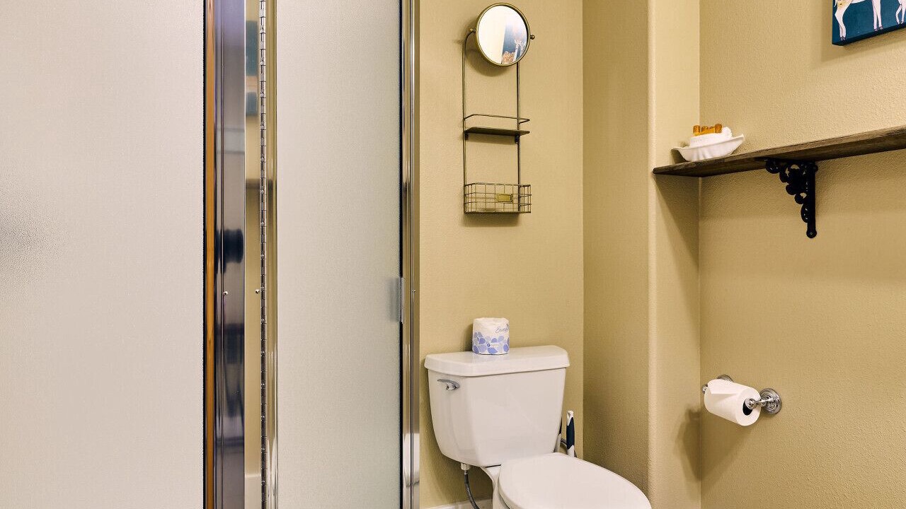Photo of Bathroom in Homer
