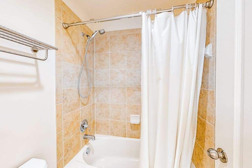 Photo of Bathroom in West Ocean City