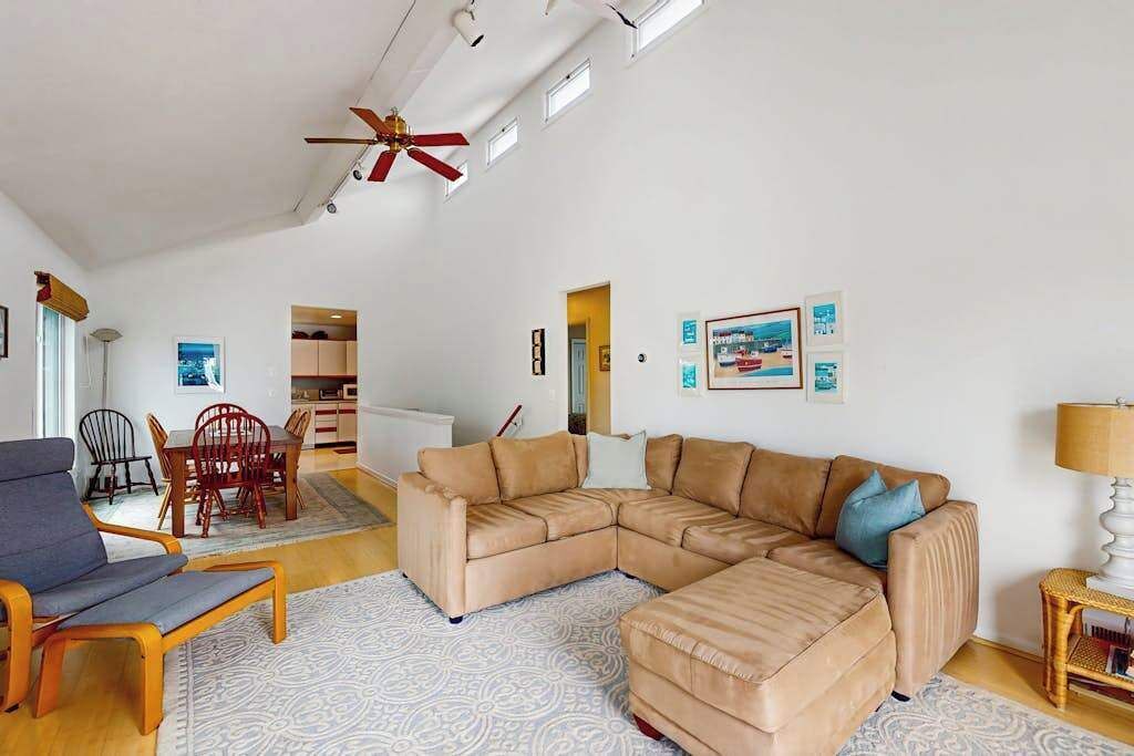 Photo of Livingroom in South Bethany Harbor