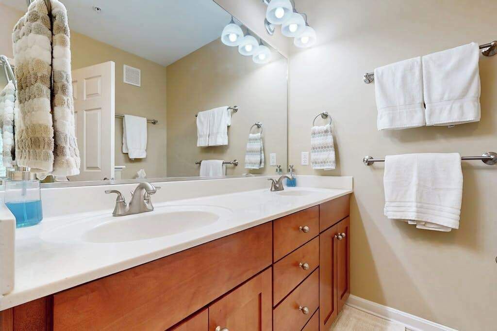 Photo of Bathroom in Sun Ridge