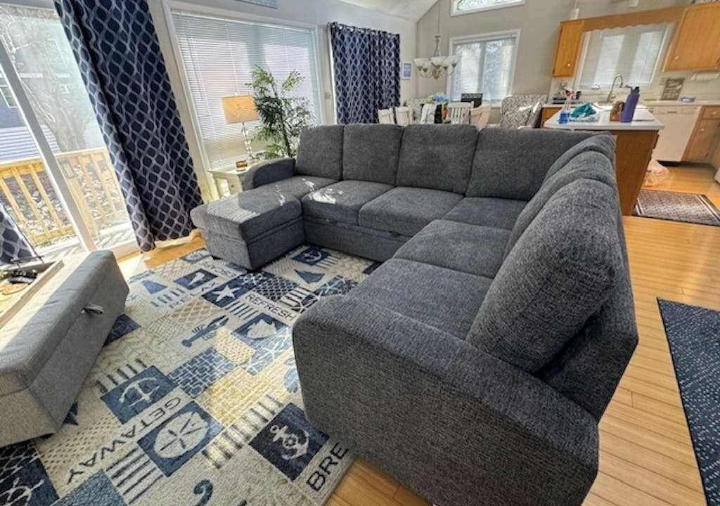 Photo of Livingroom in Sandpiper Pines