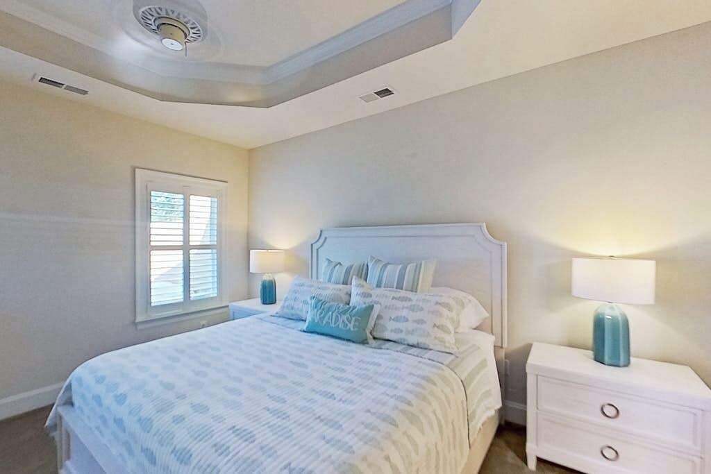 Photo of Bedroom in Sun Ridge