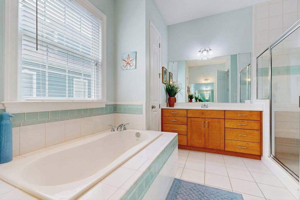 Photo of Bathroom in Sun Ridge