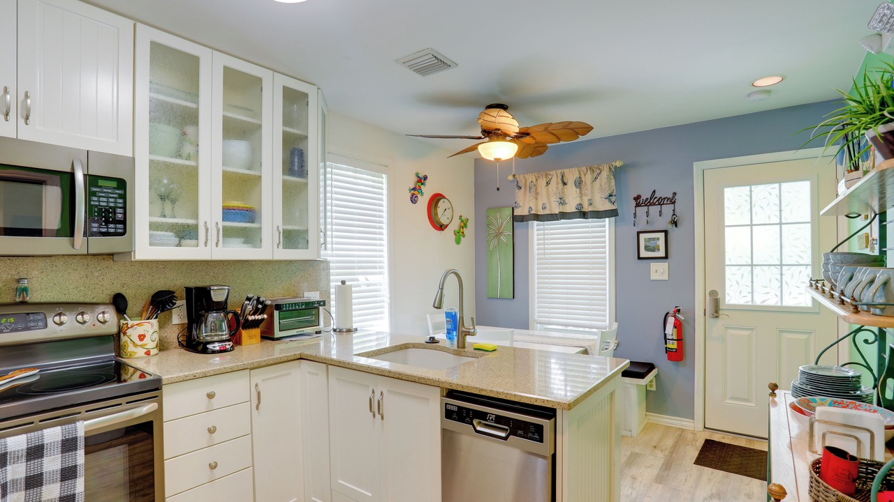 Photo of Kitchen in Truman Annex
