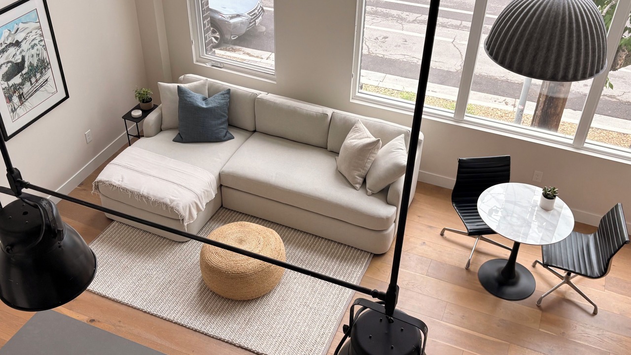 Photo of Livingroom in East Central