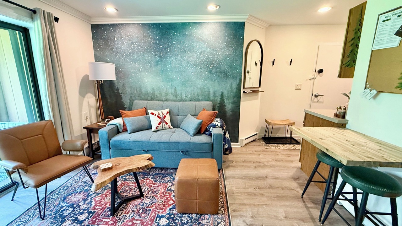 Photo of Livingroom in Great Valley