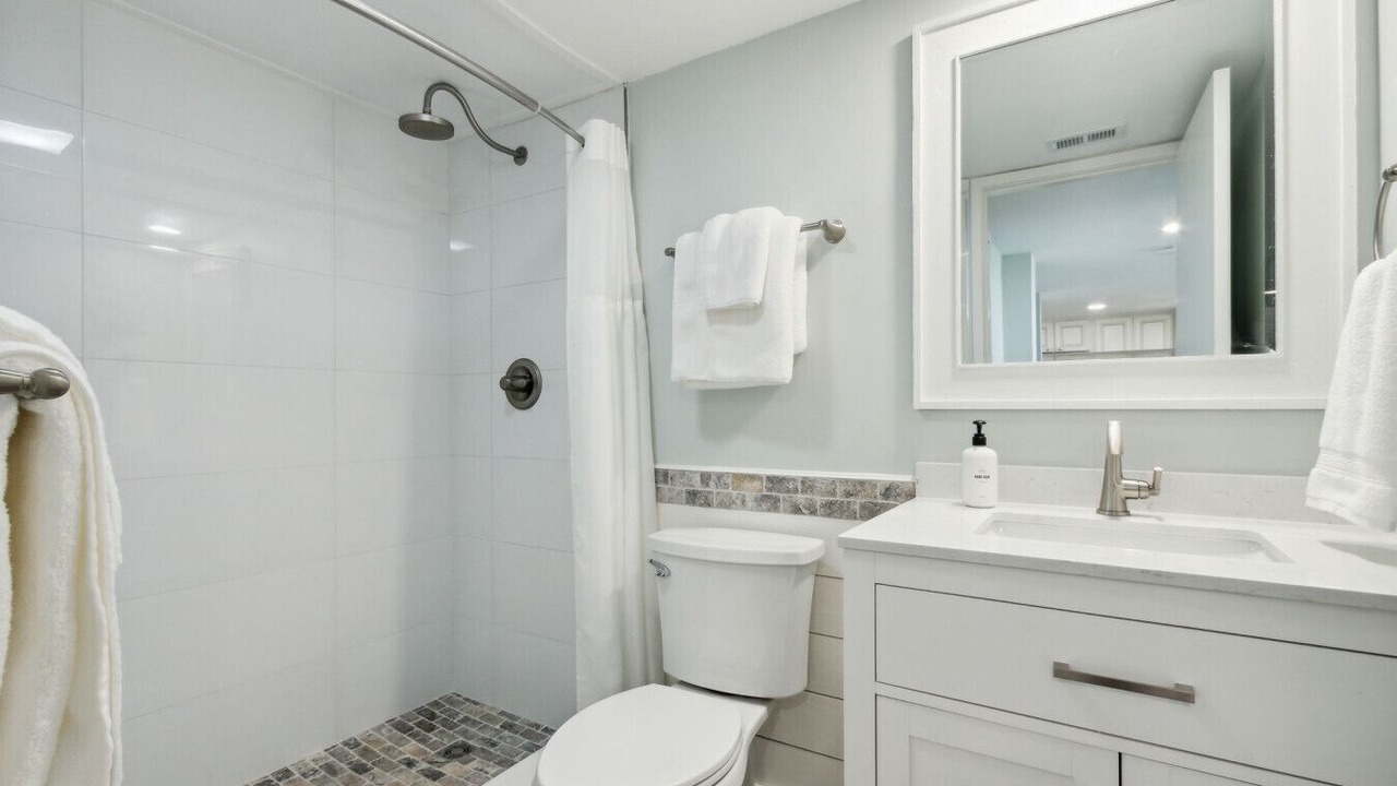 Photo of Bathroom in Amelia City