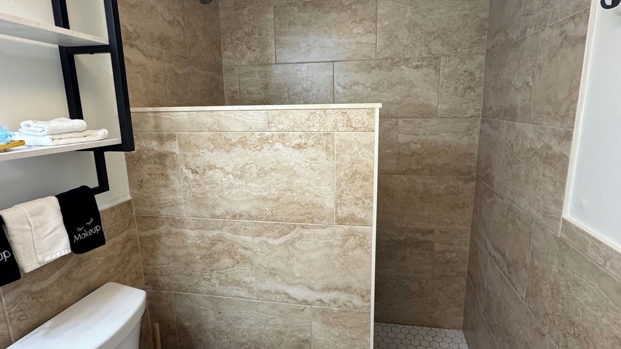 Photo of Bathroom in Amelia City