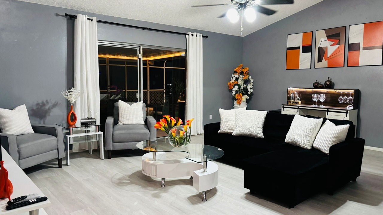 Photo of Livingroom in Indian Ridge