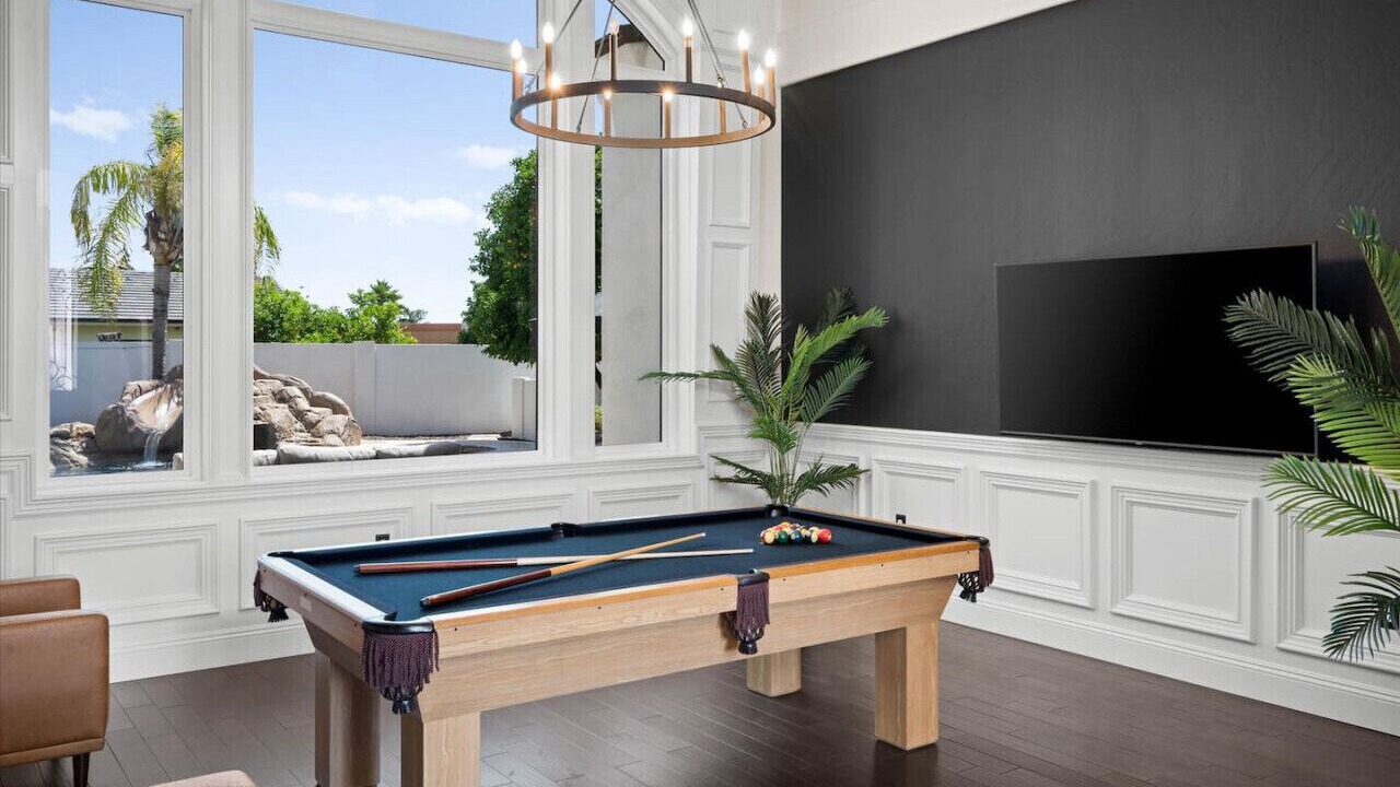 Photo of Bedroom in Thayer Estates