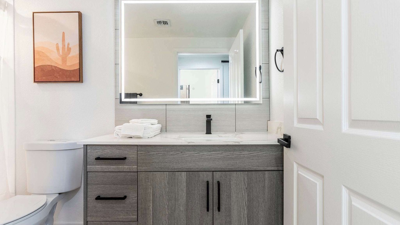Photo of Bathroom in Desert Paradise Estates
