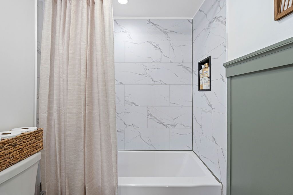 Photo of Bathroom in Lower Avenues