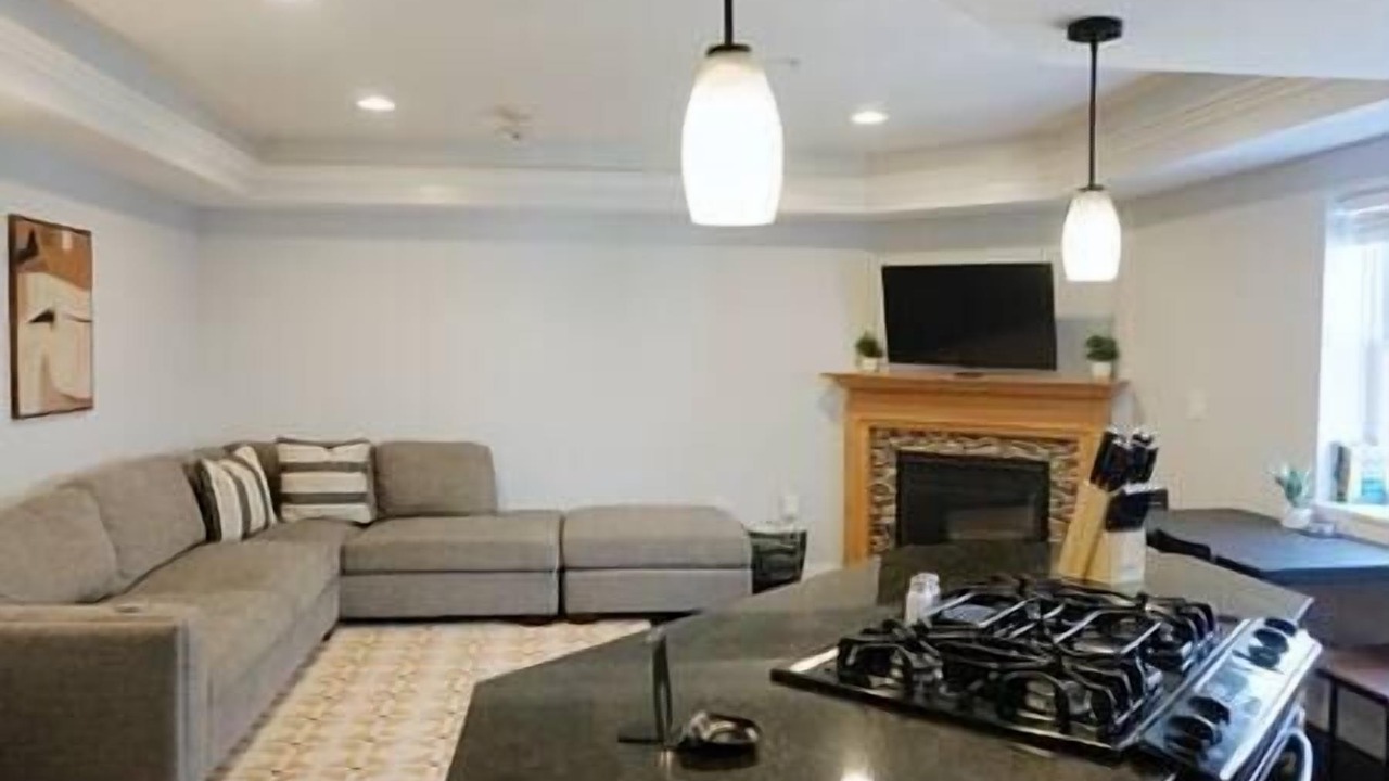 Photo of Others in Lower Avenues