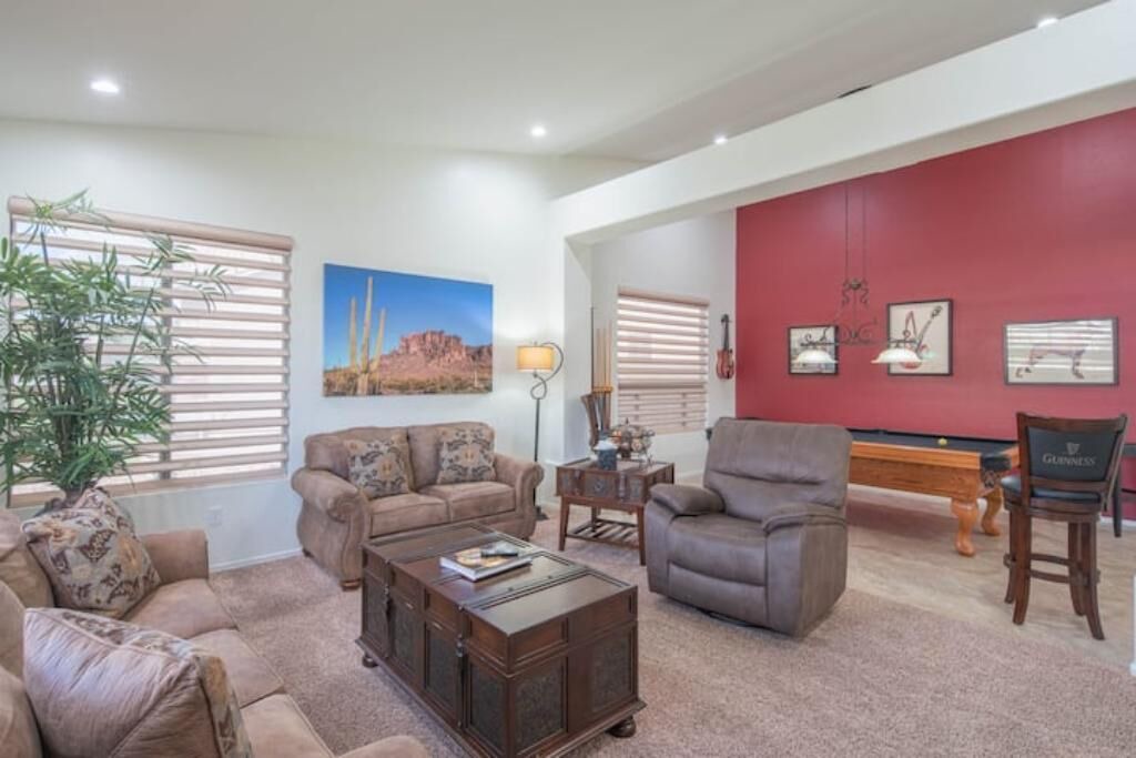 Photo of Livingroom in Superstition Springs