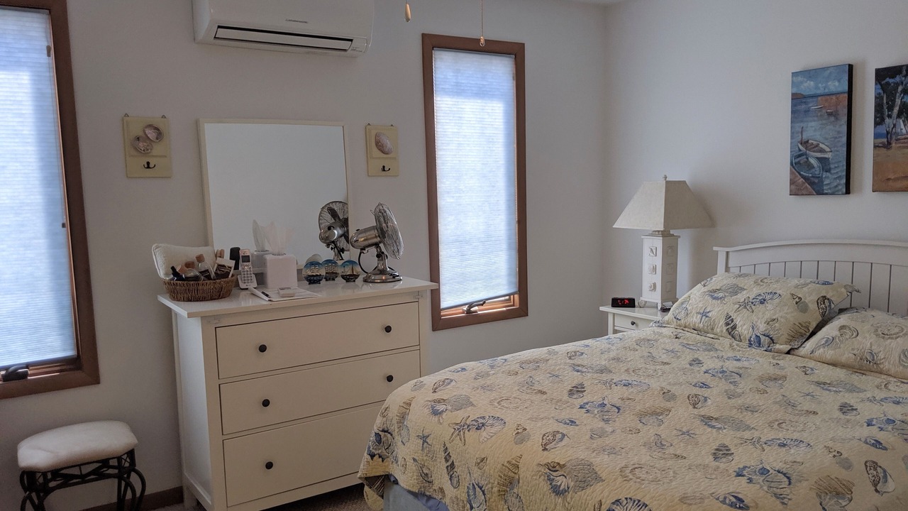 Photo of Bedroom in South Bethany Harbor