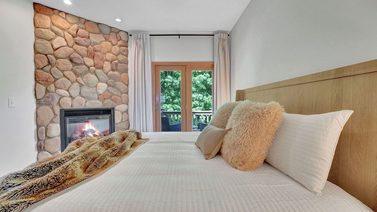 Photo of Bedroom in Ellicottville