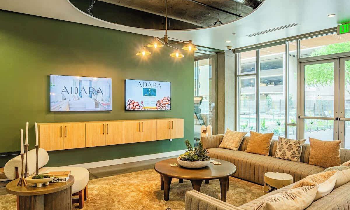 Photo of Livingroom in Evans Churchill