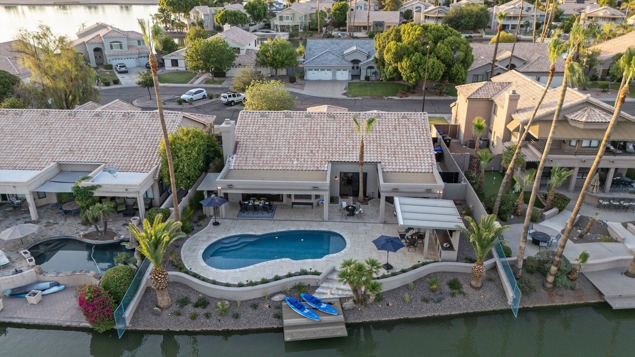 Photo of Outdoor in Crystal Shores