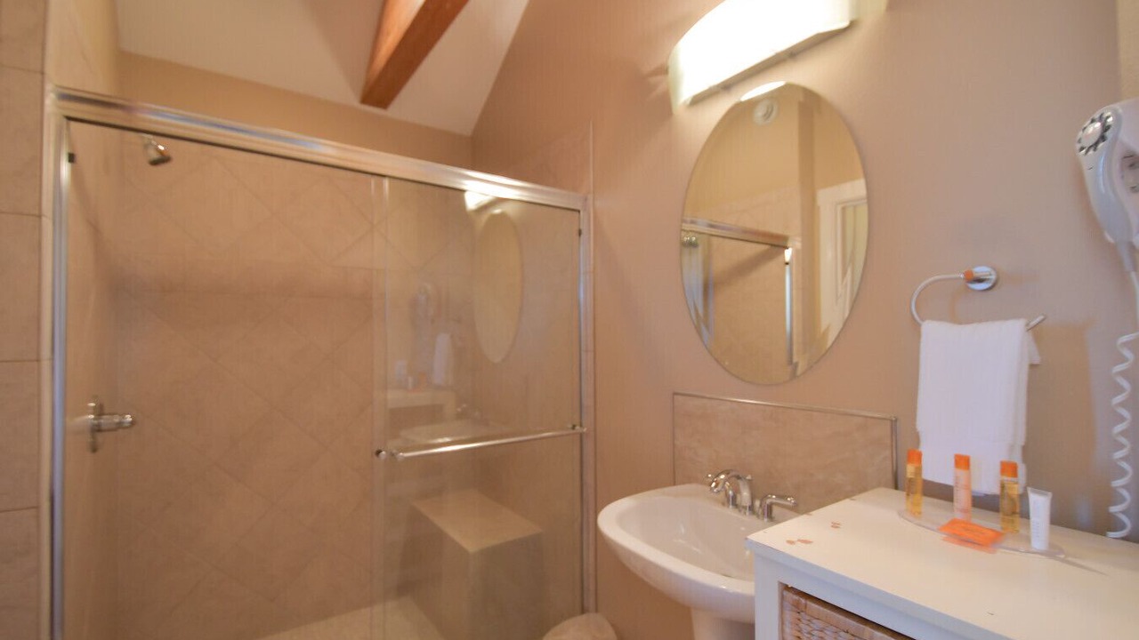 Photo of Bathroom in Homer