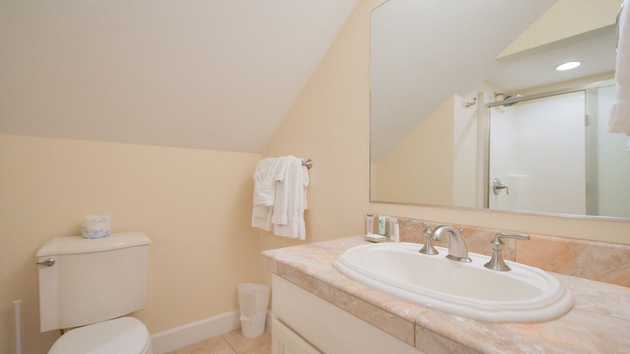 Photo of Bathroom in Homer