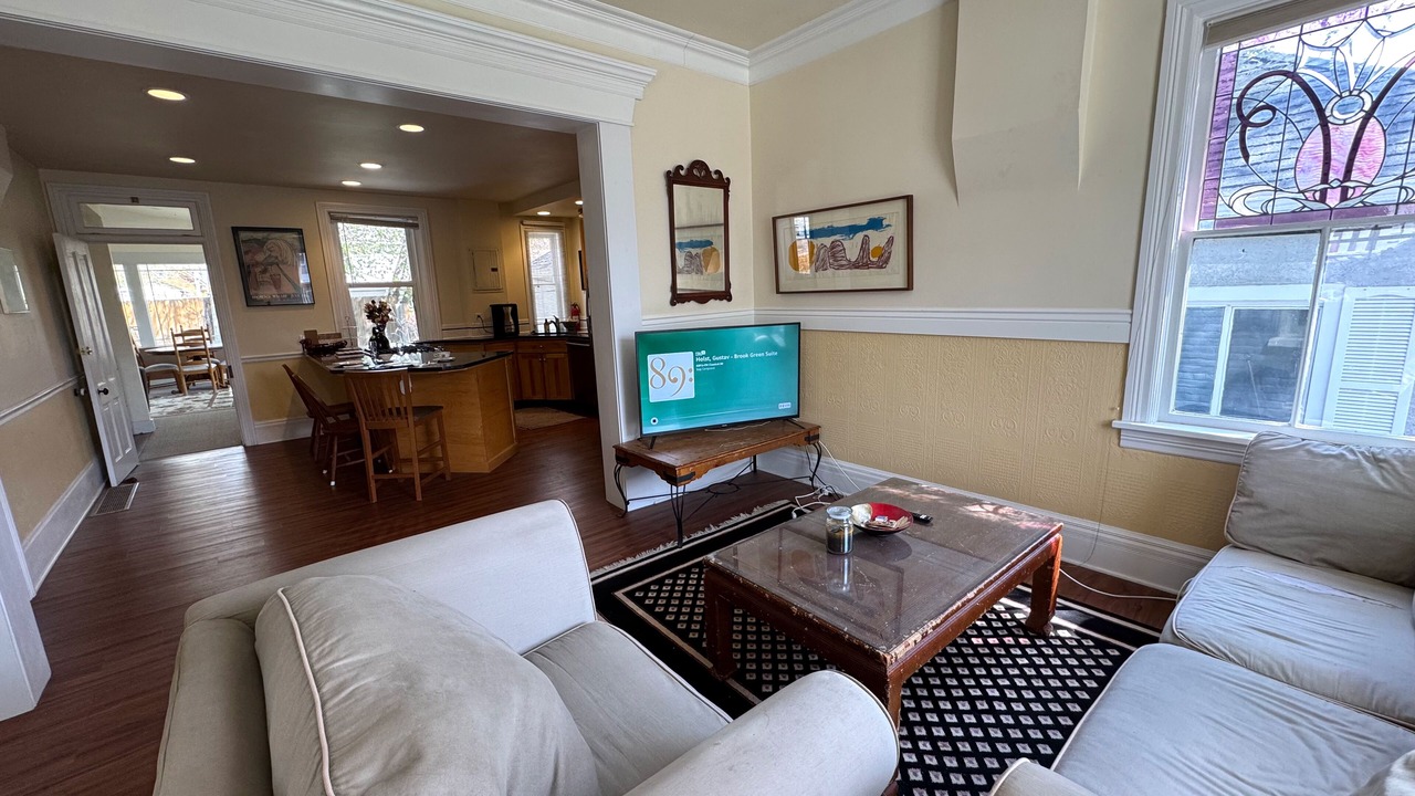 Photo of Livingroom in Lower Avenues