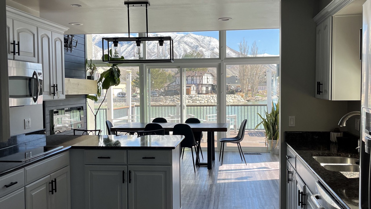 Photo of Kitchen in Stansbury Park