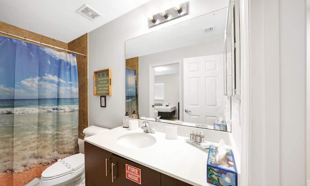 Photo of Bathroom in Santa Barbara Estates