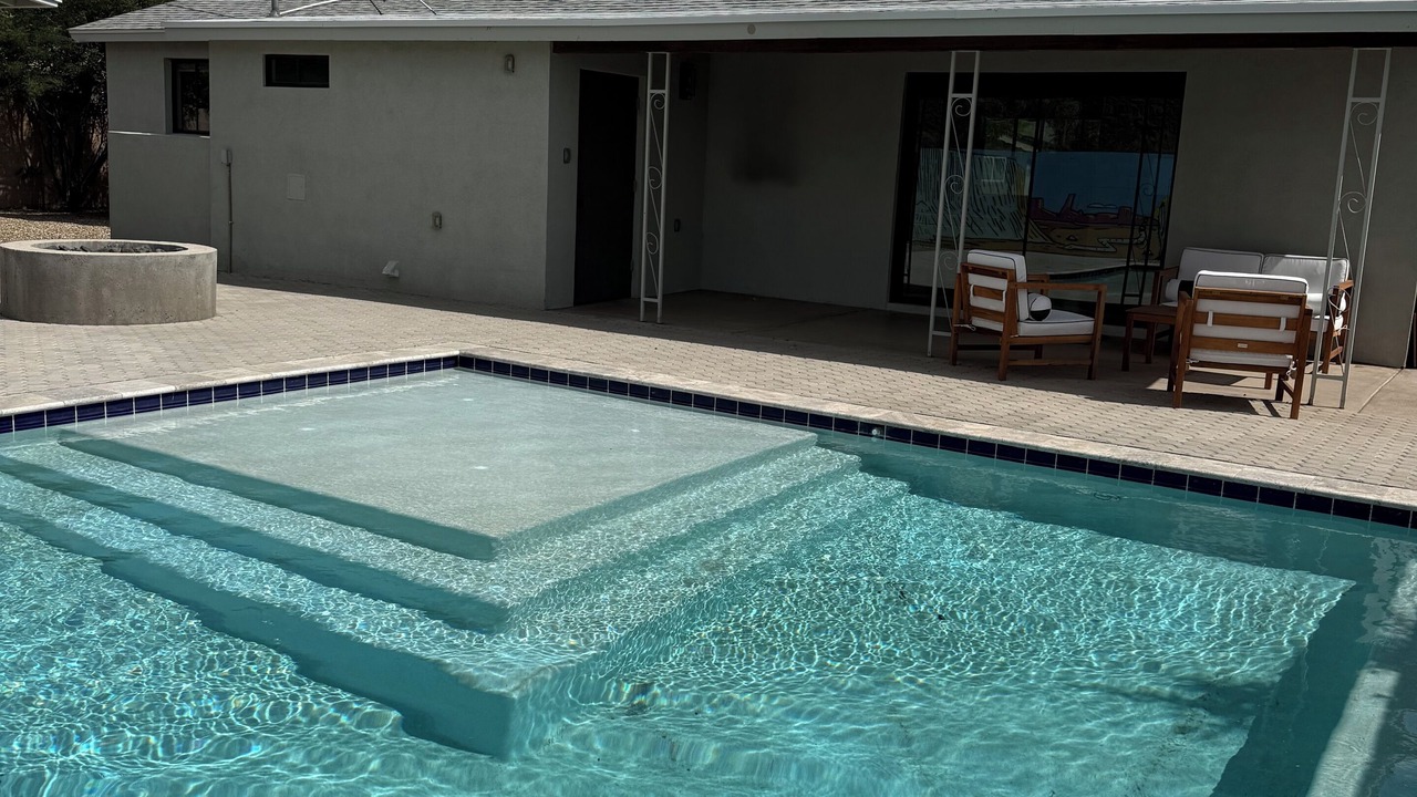Photo of Outdoor in Papago Parkway