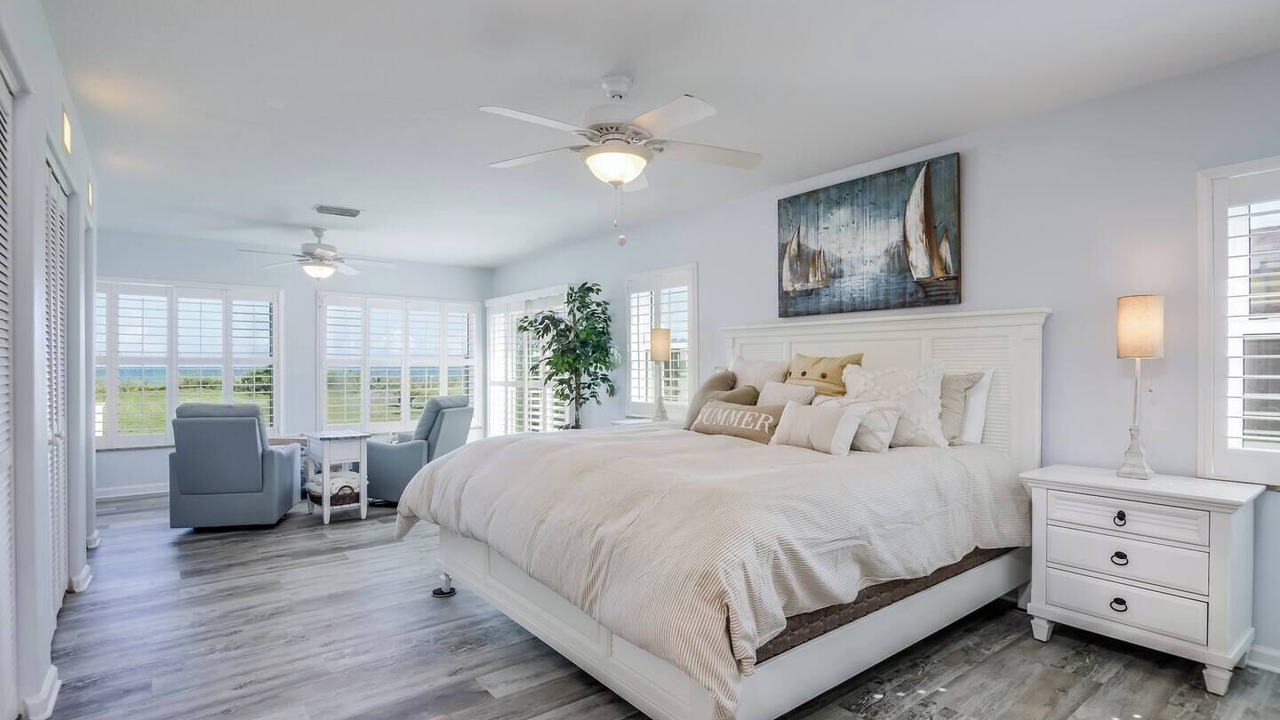 Photo of Bedroom in Ocean Shores