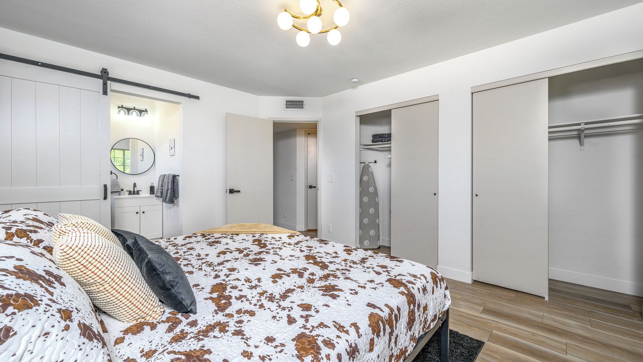 Photo of Bedroom in East Mesa