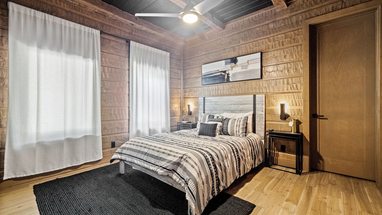 Photo of Bedroom in Sevierville