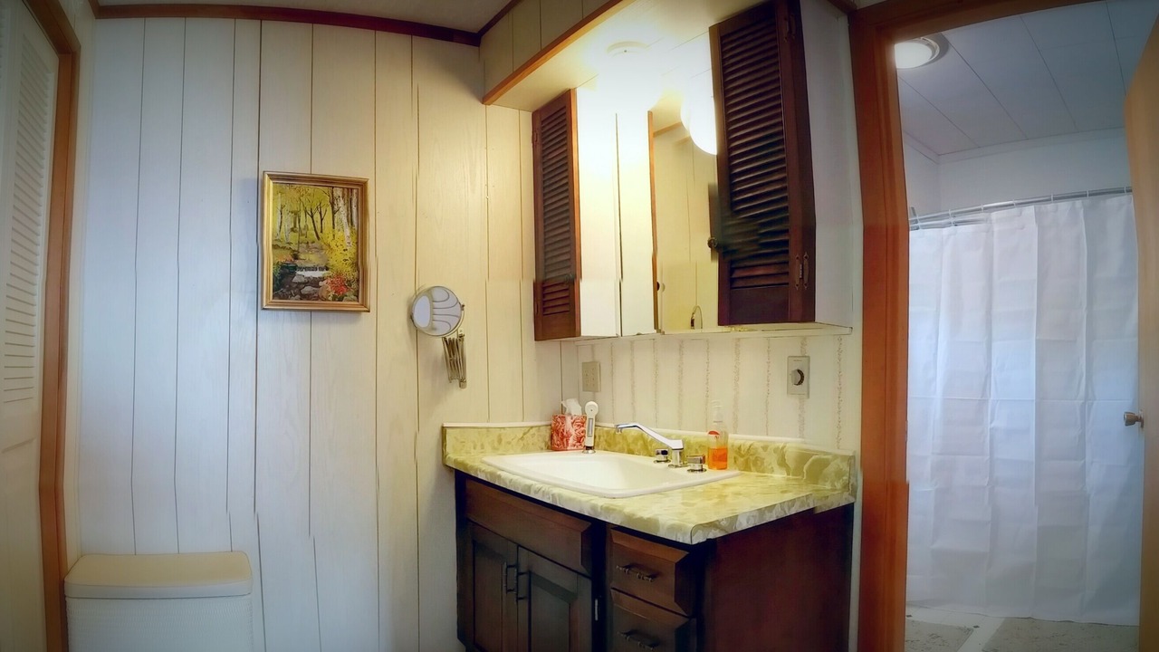 Photo of Bathroom in Kachemak