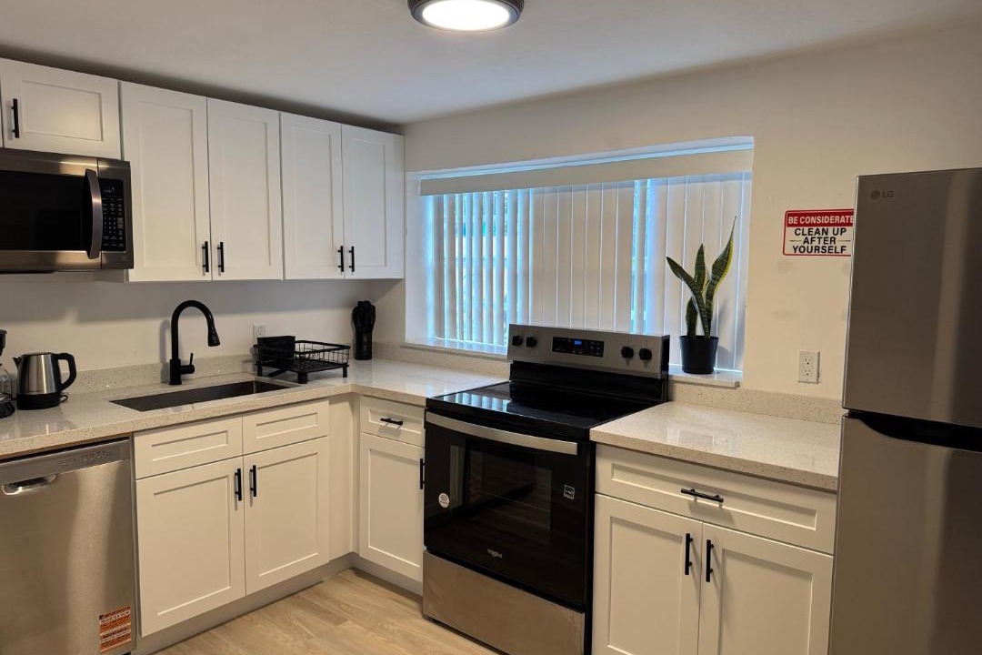 Photo of Kitchen in Hallandale Beach