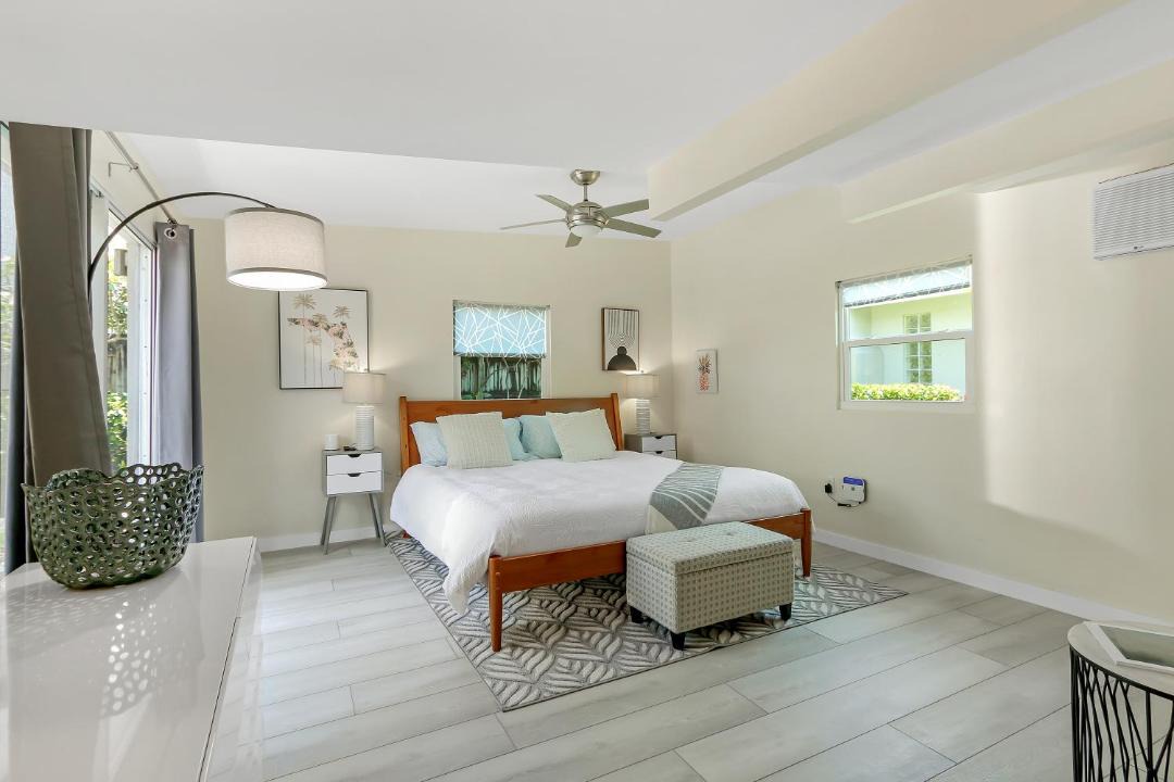 Photo of Bedroom in Wilton Manors