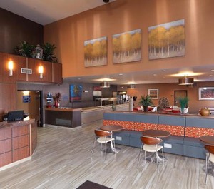 Crystal Inn Hotel Suites 