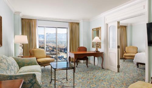 Executive Suite City View 1 King