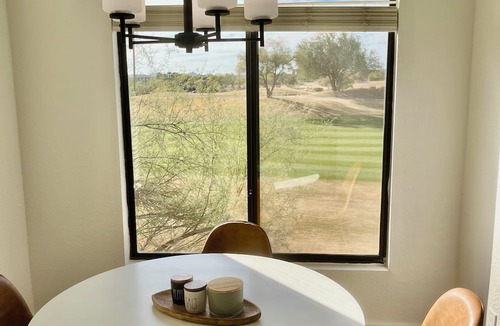 Kierland Apartment | On the Golf Couse! The Best of Kierland, walk to shops and restaurants