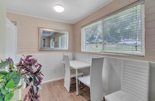 Lower Avenues Apartment | Fully furnished and equipped 30+ day rental near hospitals and University of Utah. Ideal for Traveling Nurses, internships, students, extended medical care or relocation. Washer and dryer. Free parking. Queen bed.
