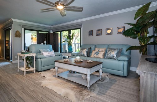 Holmes Beach Condo | Waters Edge 102N · 1-Mo Winter Min · Gulf Pool