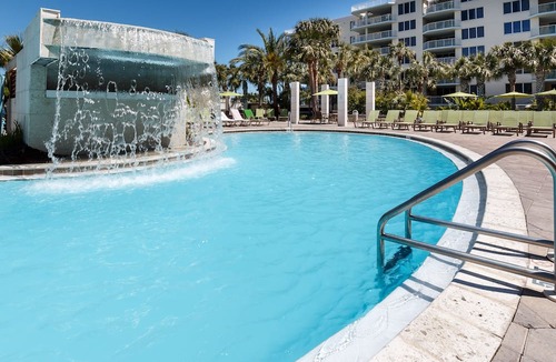 Fort Walton Beach Condo | Penthouse-Directly ON Water-Huge Roof Top Patio-Private Hot Tub-Gorgeous Views!