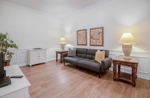 Florida Central Atlantic Coast Condo | Vista Cay Lakeview Island Breeze, Walk to Epic Universe and the OCCC
