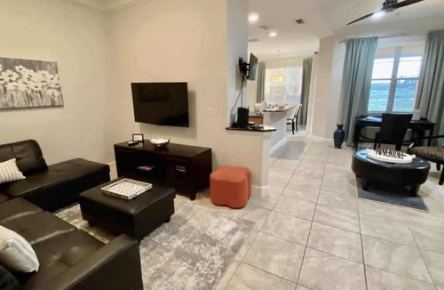 Reunion Condo | Attractive 3 bed townhome close to Disney parks