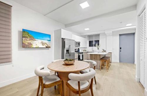 East Little Havana Apartment | Modern Two-Bedroom Stay Near Brickell
