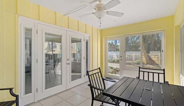 Newly Renovated 1BR – Cabana Beach #5 RVA