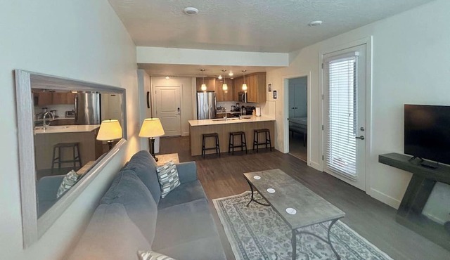 Upscale Condo at the Center of It All