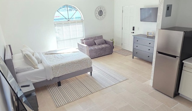 Moderno estudio de 1 dormitorio 1 baño elegante acogedor y comodo.