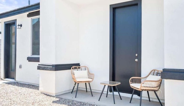 2B2B Paradise Pool Apartment & Park Free